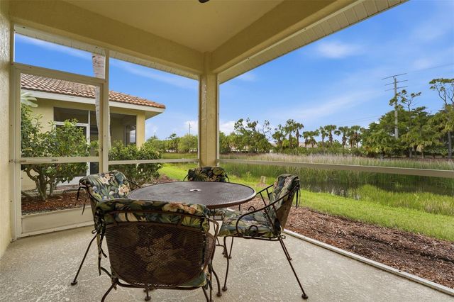 206 VISTA DEL LAGO WAY, Venice, FL 34292