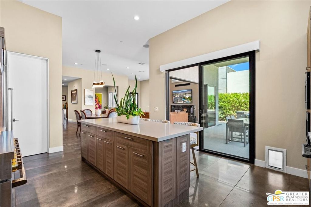 Image 18 of property listing at 4559 Esplanade Lane, Palm Springs, CA 92262
