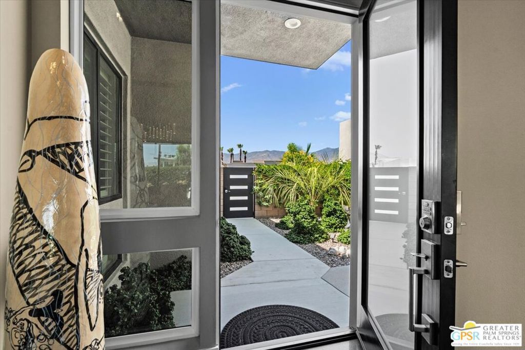 Image 9 of property listing at 4559 Esplanade Lane, Palm Springs, CA 92262