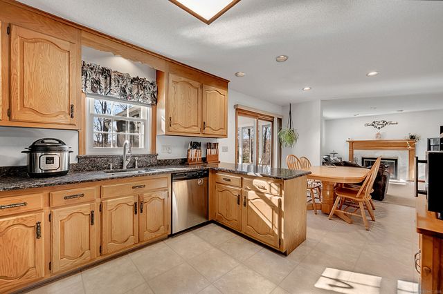 49 Siegas Road, Burlington, CT 06013