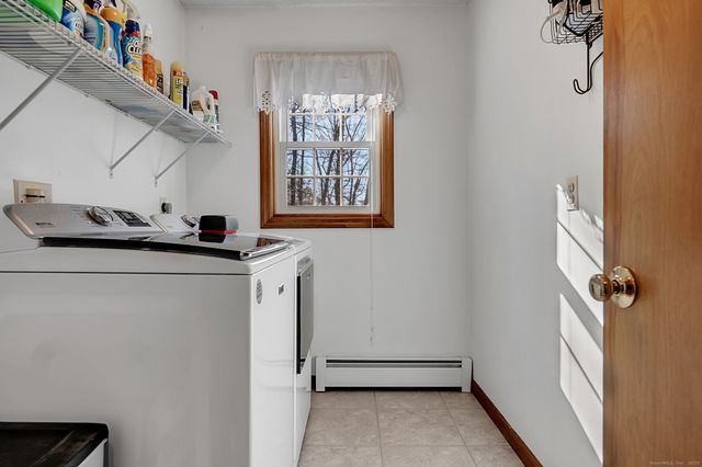 49 Siegas Road, Burlington, CT 06013