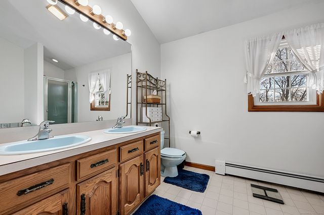 49 Siegas Road, Burlington, CT 06013