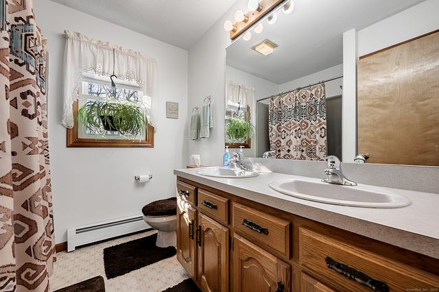 49 Siegas Road, Burlington, CT 06013