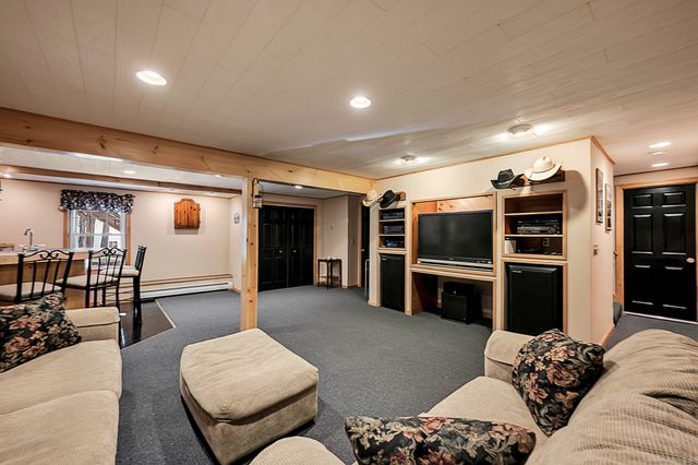 49 Siegas Road, Burlington, CT 06013