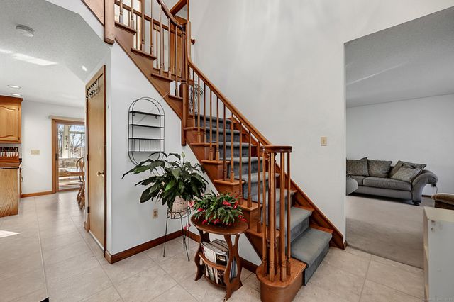 49 Siegas Road, Burlington, CT 06013