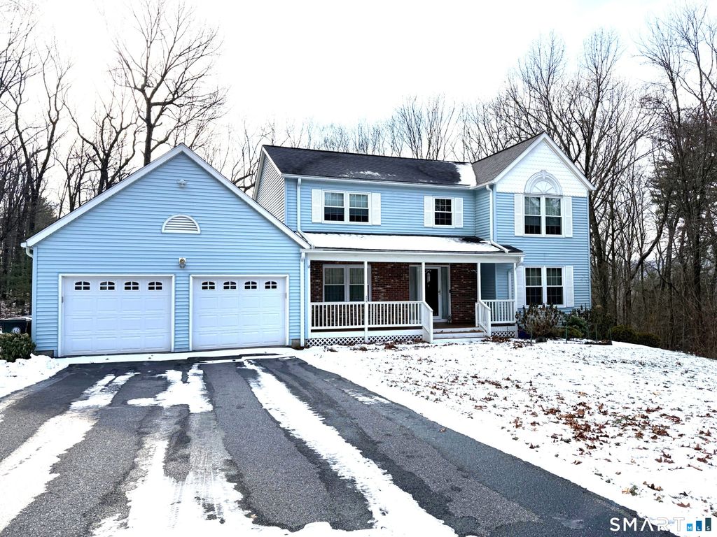 49 Siegas Road, Burlington, CT 06013