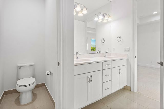 613 Windward Circle N, Boynton Beach, FL 33435