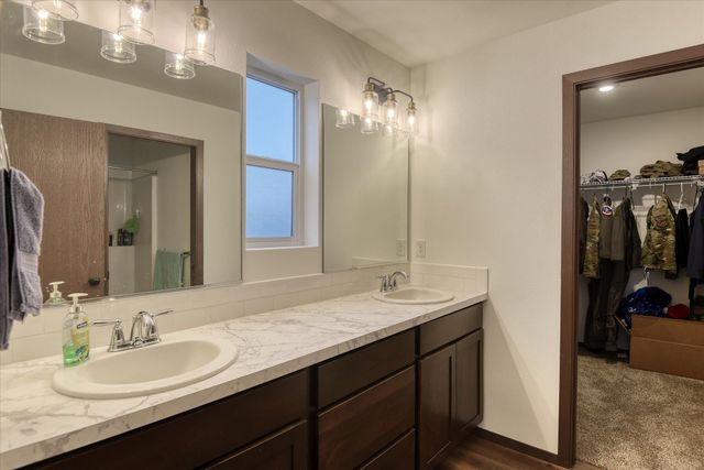 10330 W Salmonberry Rd, Spokane, WA 99004