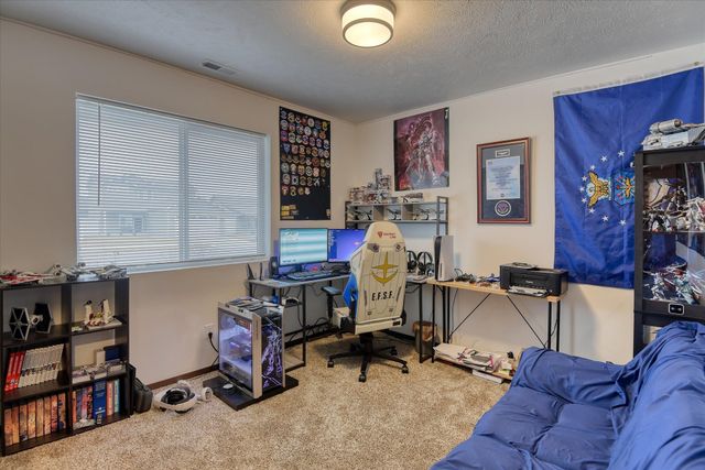 10330 W Salmonberry Rd, Spokane, WA 99004