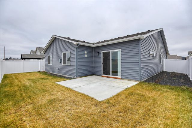 10330 W Salmonberry Rd, Spokane, WA 99004