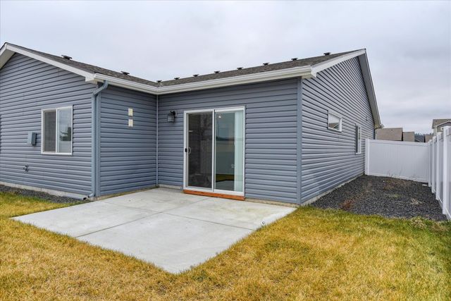 10330 W Salmonberry Rd, Spokane, WA 99004