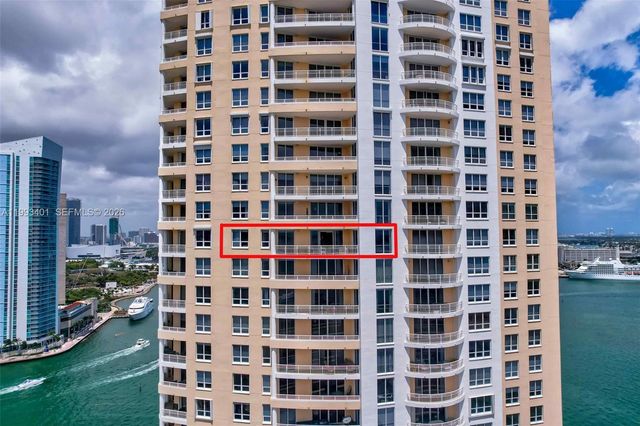 848 Brickell Key Dr 2605, Miami, FL 33131