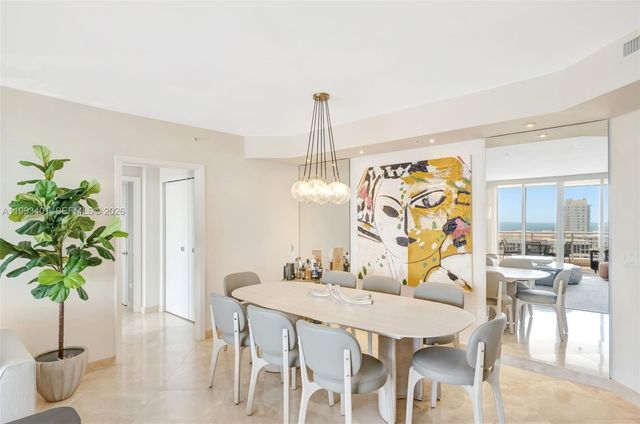 848 Brickell Key Dr 2605, Miami, FL 33131