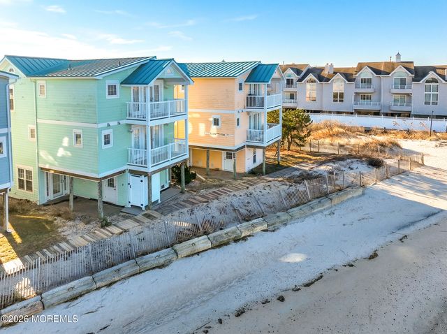 806 W Bay Club Lane W, Beach Haven, NJ 08008