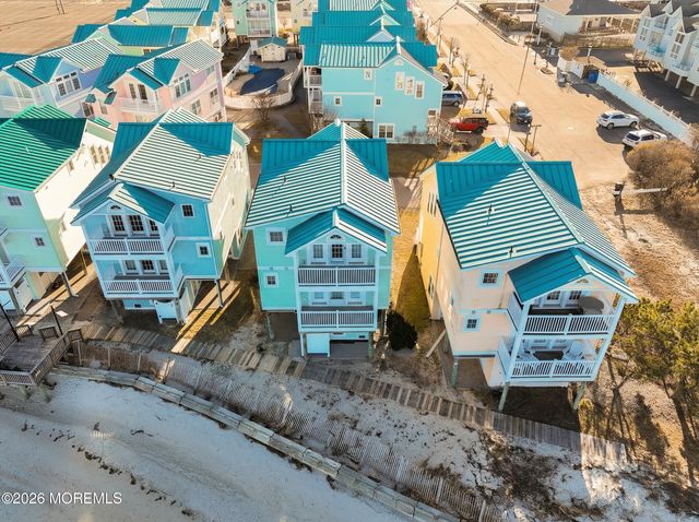 806 W Bay Club Lane W, Beach Haven, NJ 08008