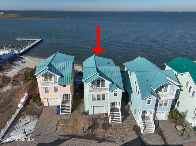 806 W Bay Club Lane W, Beach Haven, NJ 08008