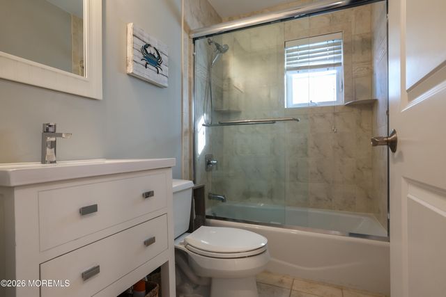 806 W Bay Club Lane W, Beach Haven, NJ 08008