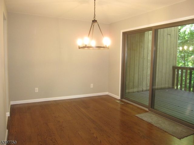 3 Village Way Unit 1 1, Vernon Twp., NJ 07462