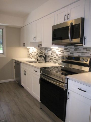 3 Village Way Unit 1 1, Vernon Twp., NJ 07462