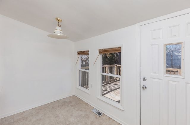 1444 55th Street, Des Moines, IA 50311