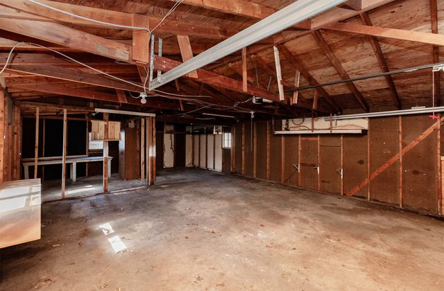 1444 55th Street, Des Moines, IA 50311