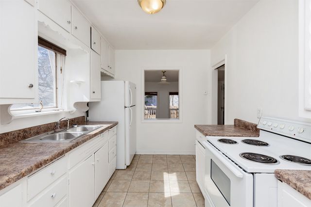 1444 55th Street, Des Moines, IA 50311