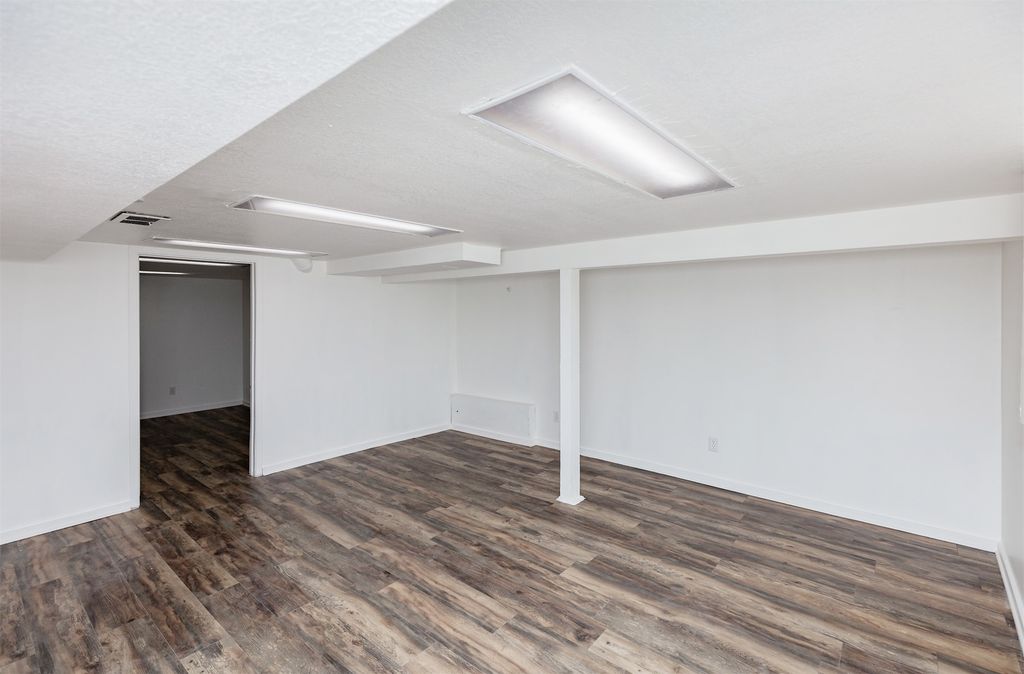 1444 55th Street, Des Moines, IA 50311