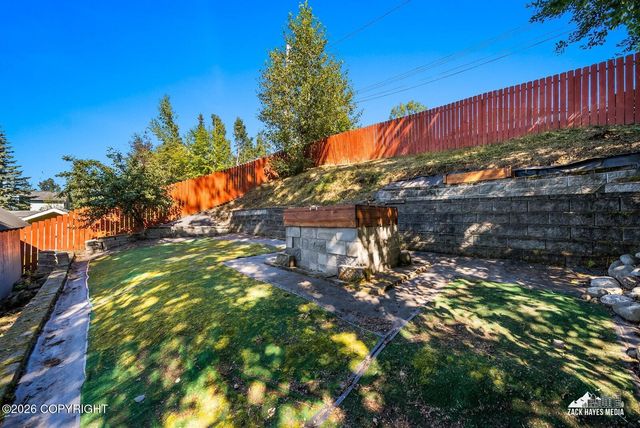 7151 Miranda Drive, Anchorage, AK 99507