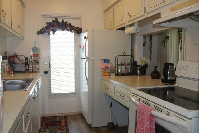 1700 6TH STREET NW B23, Winter Haven, FL 33881