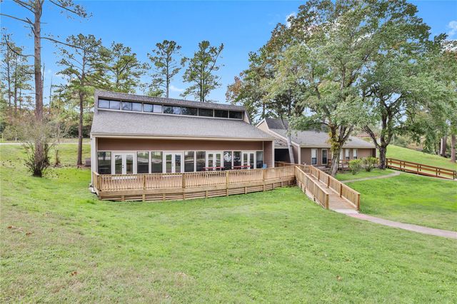 174 Wild Oak, Livingston, TX 77351