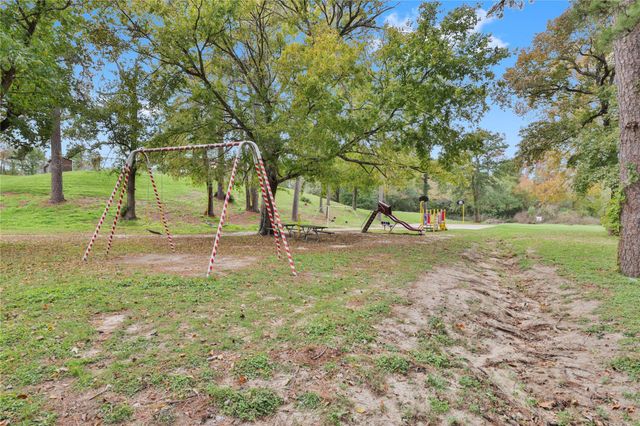 174 Wild Oak, Livingston, TX 77351
