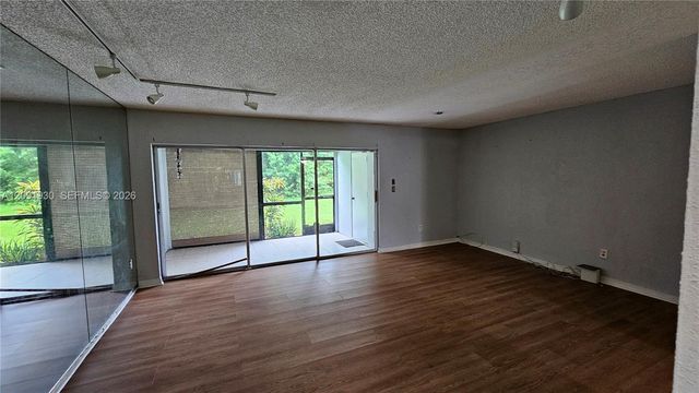 3954 Inverrary Drive B2, Lauderhill, FL 33319