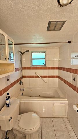 3954 Inverrary Drive B2, Lauderhill, FL 33319