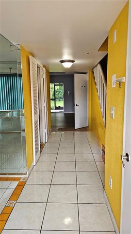3954 Inverrary Drive B2, Lauderhill, FL 33319