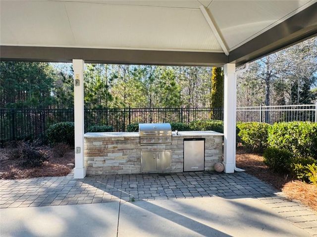 2104 McFarlin Lane, Alpharetta, GA 30004