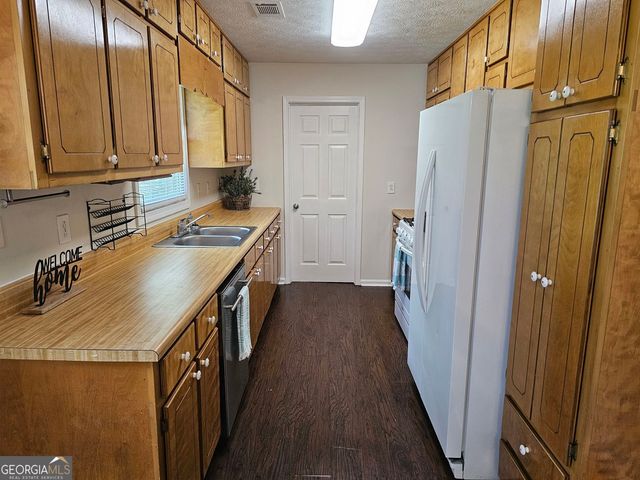 31 Danyelle Drive, Dawsonville, GA 30534