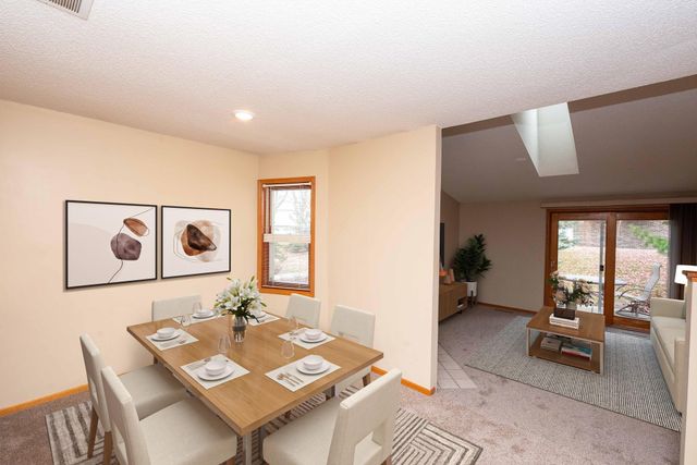 5324 Highpointe Drive, Bloomington, MN 55437