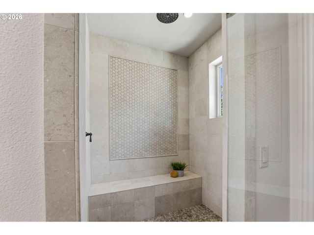 4530 Sw COUNCIL CREST Dr, Portland, OR 97239
