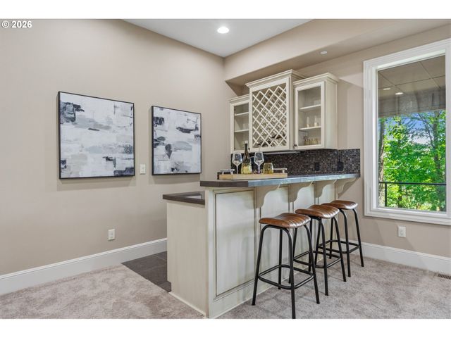 4530 Sw COUNCIL CREST Dr, Portland, OR 97239