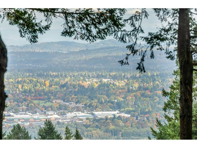 4530 Sw COUNCIL CREST Dr, Portland, OR 97239