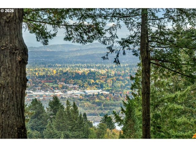 4530 Sw COUNCIL CREST Dr, Portland, OR 97239
