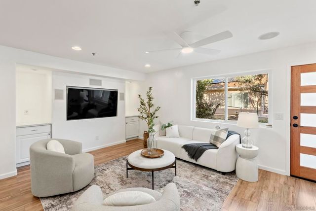 1119 Saint George Dr, El Cajon, CA 92019