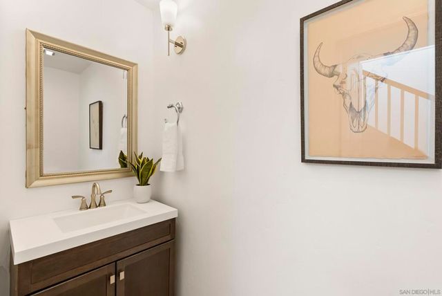 1119 Saint George Dr, El Cajon, CA 92019