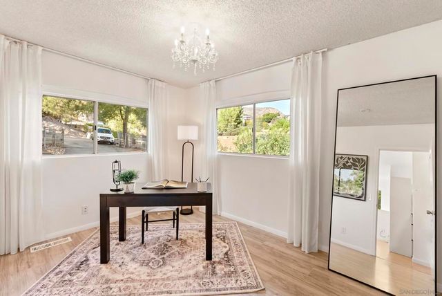 1119 Saint George Dr, El Cajon, CA 92019