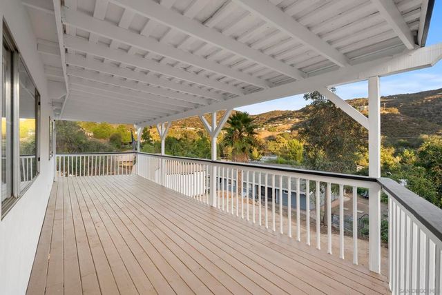 1119 Saint George Dr, El Cajon, CA 92019