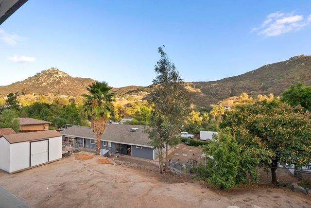 1119 Saint George Dr, El Cajon, CA 92019