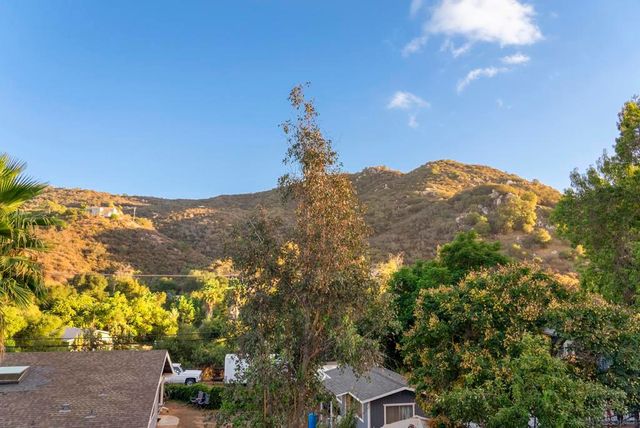 1119 Saint George Dr, El Cajon, CA 92019