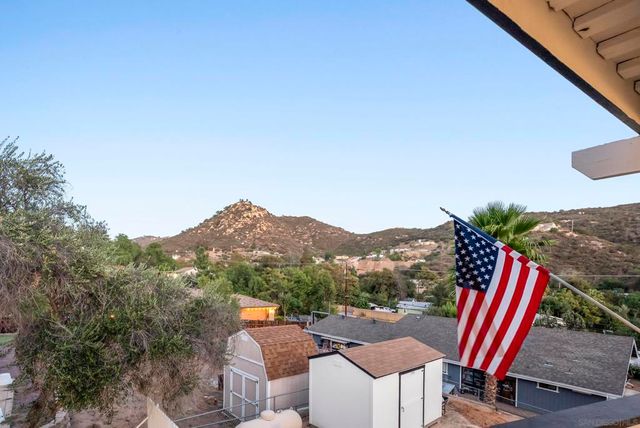 1119 Saint George Dr, El Cajon, CA 92019