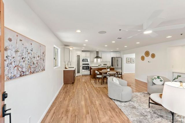 1119 Saint George Dr, El Cajon, CA 92019