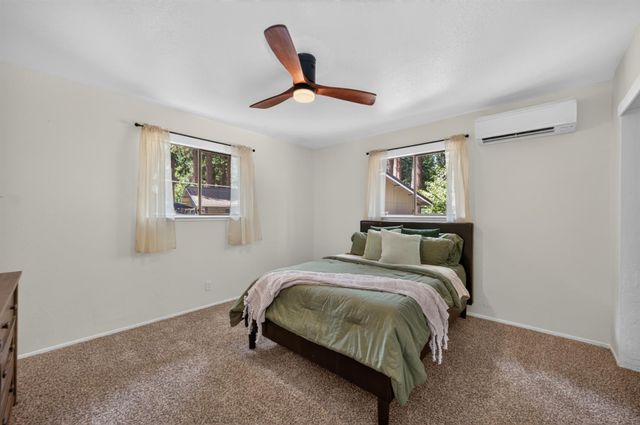 5807 Joni Ct, Pollock Pines, CA 95726